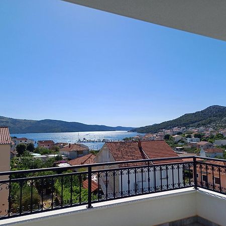 Villa Barbara & Zoran With Free Parking And Heated Swimming Pool Seget Vranjica Dış mekan fotoğraf